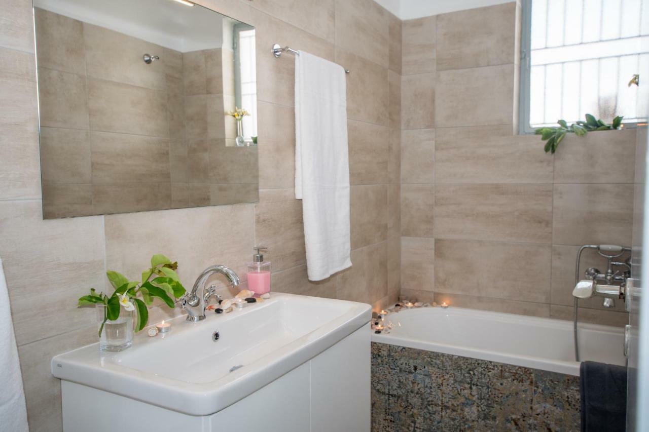 The Romantic Beach House Chrissi Akti Chania Exterior foto