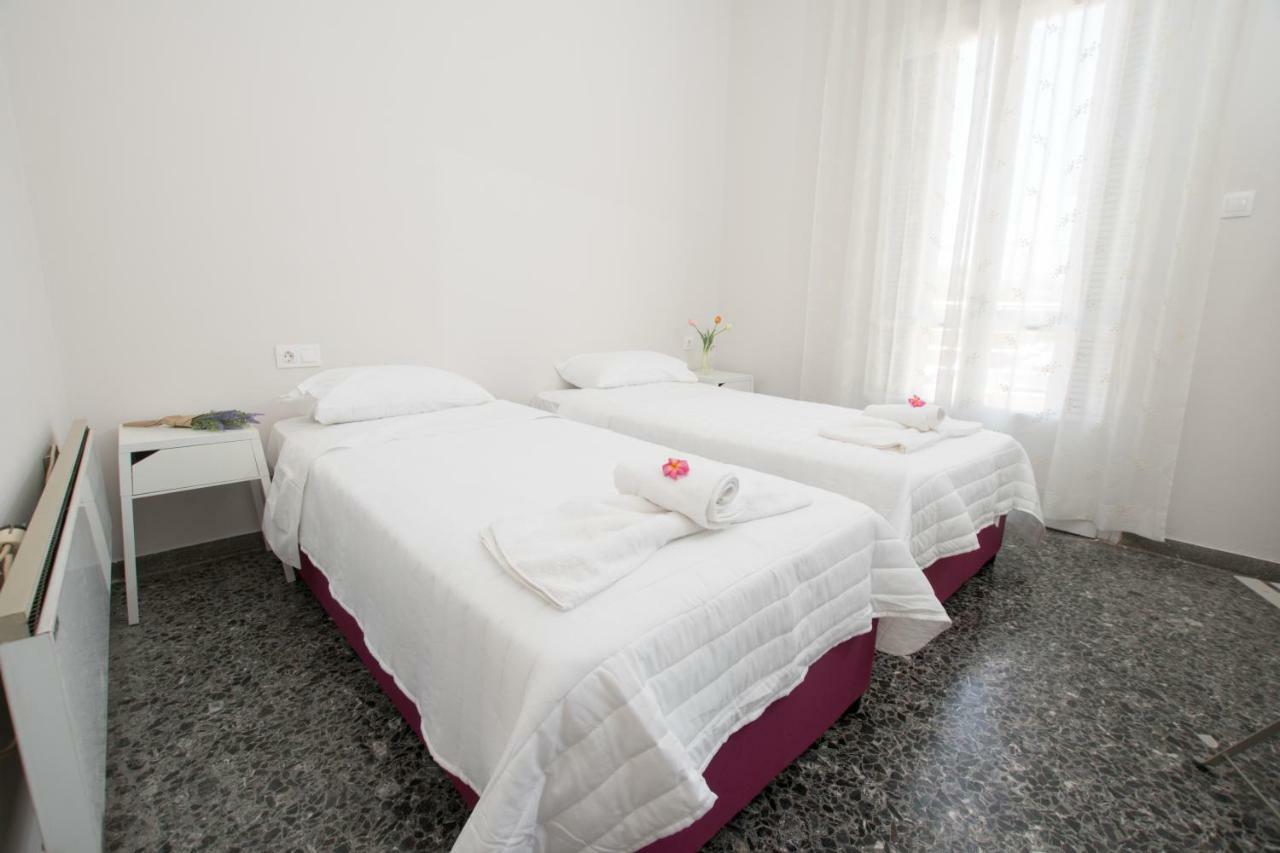 The Romantic Beach House Chrissi Akti Chania Exterior foto